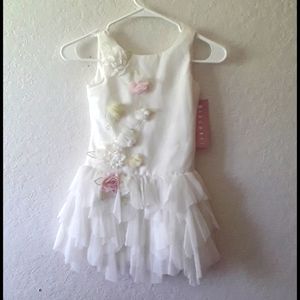 Biscotti girls ivory dress with flowers sz 6